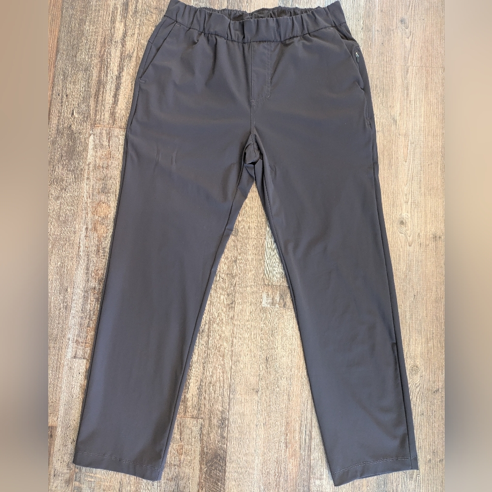 Vuori Brown Ankle Pants